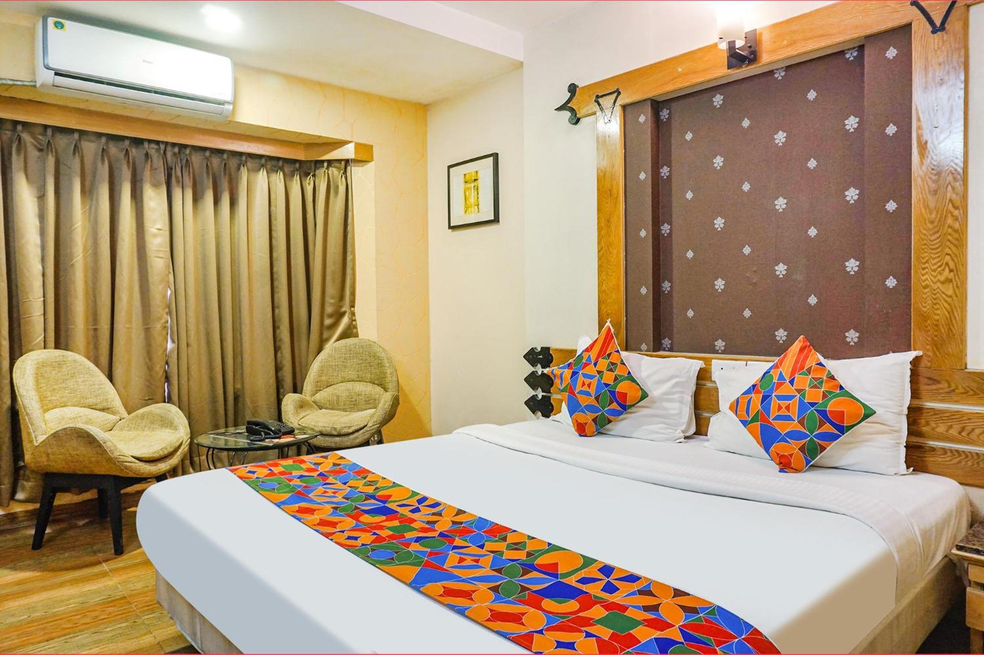 Fabhotel Prime Deccan 8 Pune Bagian luar foto