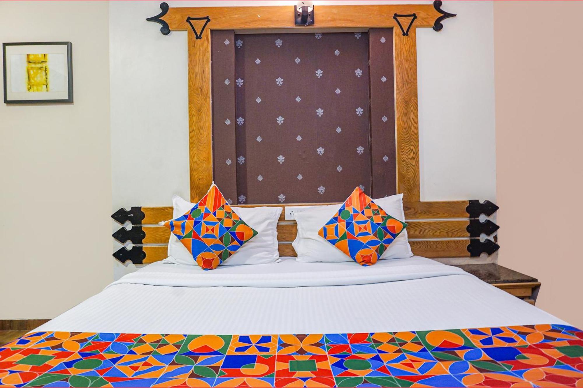 Fabhotel Prime Deccan 8 Pune Bagian luar foto