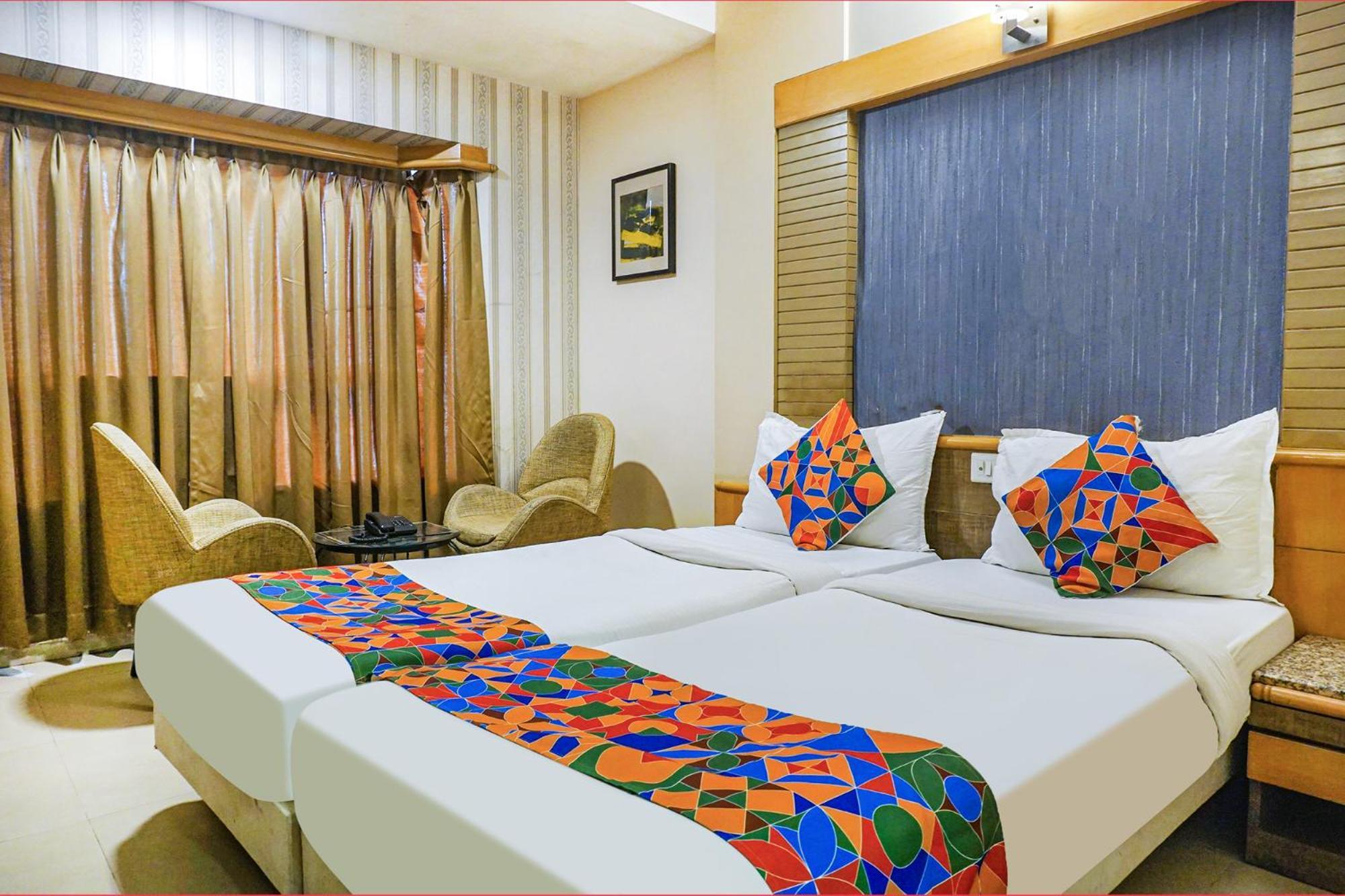 Fabhotel Prime Deccan 8 Pune Bagian luar foto