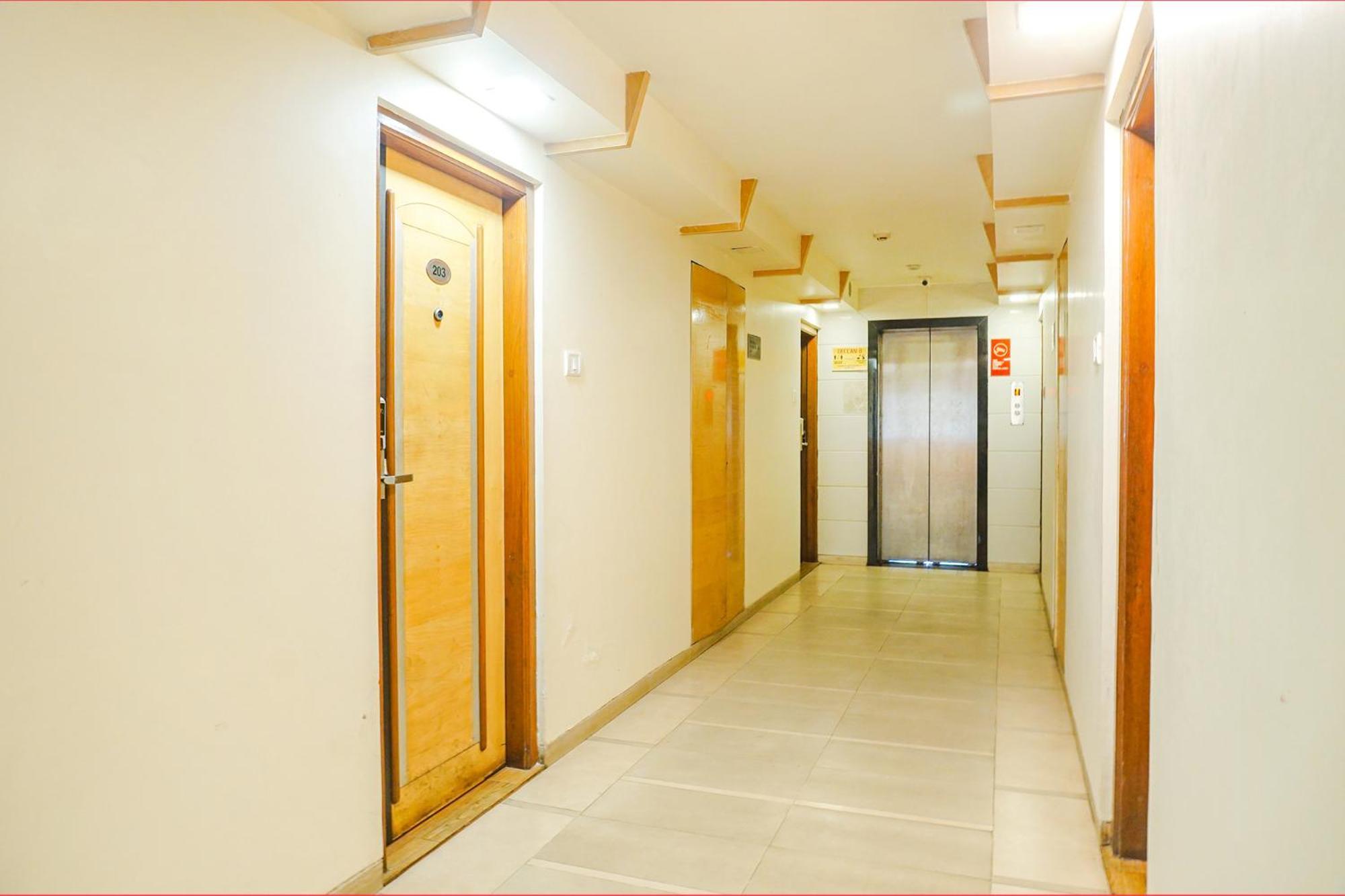 Fabhotel Prime Deccan 8 Pune Bagian luar foto