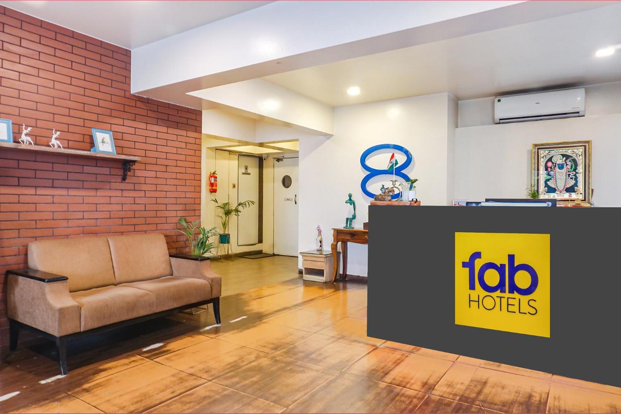 Fabhotel Prime Deccan 8 Pune Bagian luar foto
